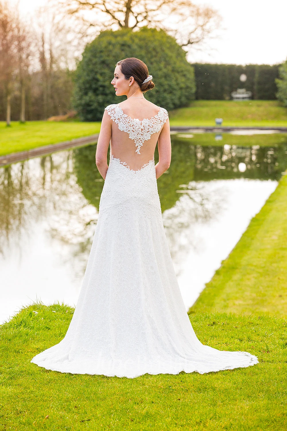 V-Neck Maxi Appliqued Cap-Sleeve Lace Wedding Dress With Sweep Train And Illusion