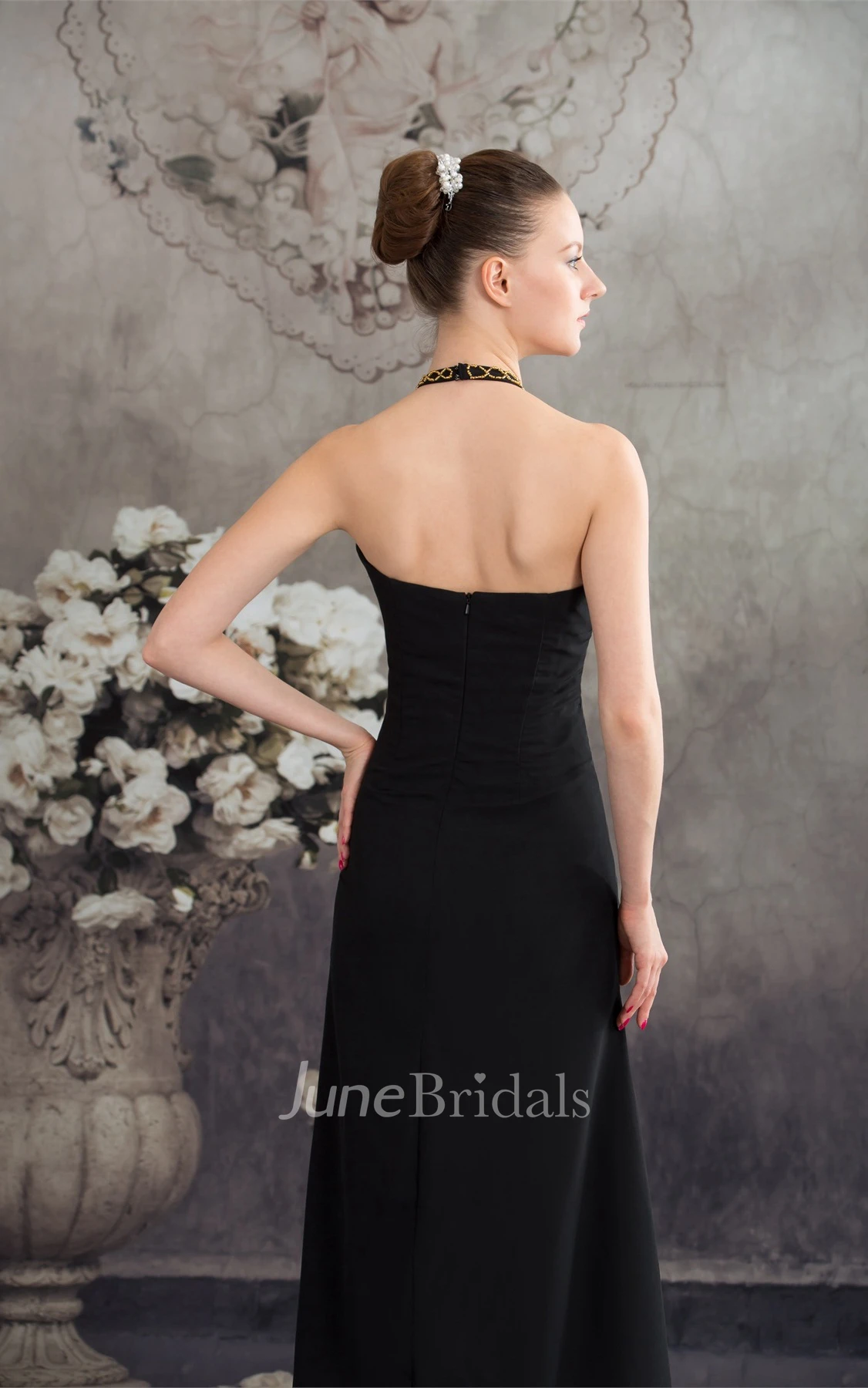 Sexy Sleeveless Deep-V-Neck Ruched A-Line Dress with Zipper Back