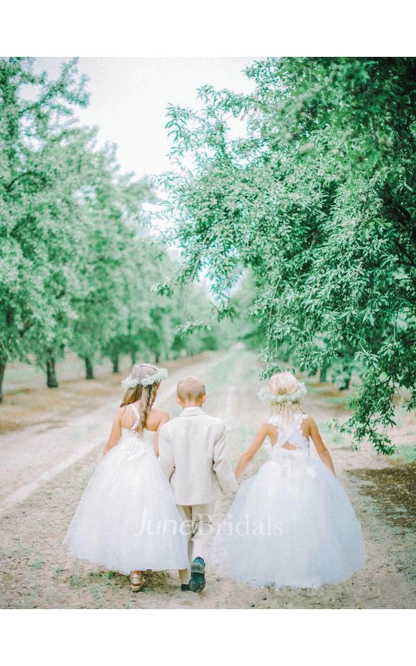 Lovely Tulle Lace White Flower Girl Dress Cross Back