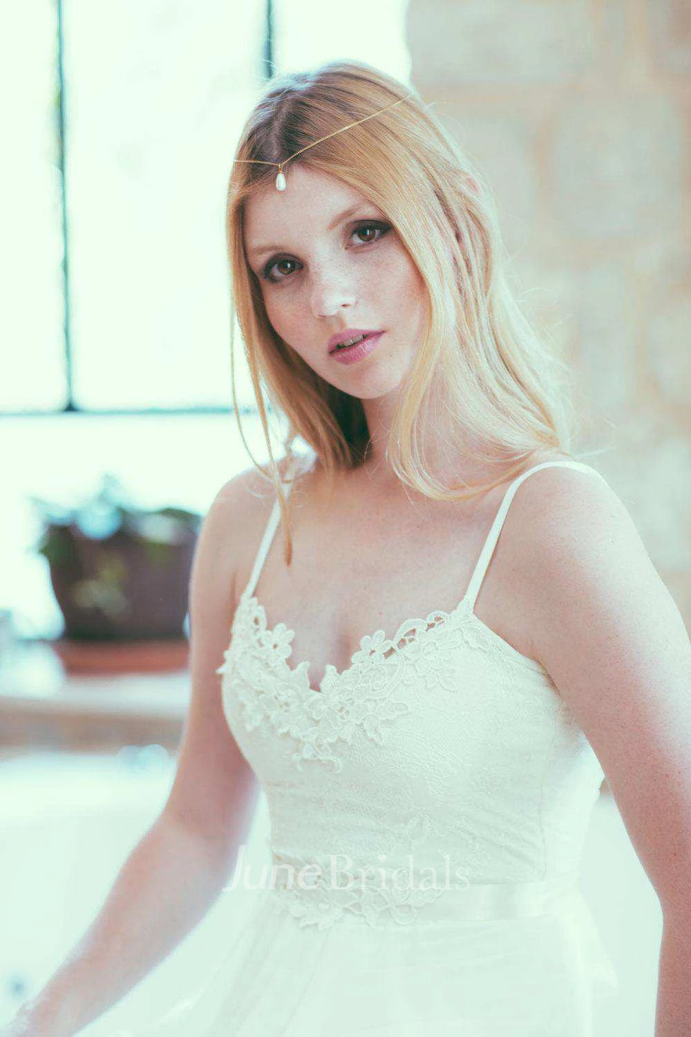 Spaghetti Chiffon Pleated Floor-Length Wedding Dress With Lace Appliques