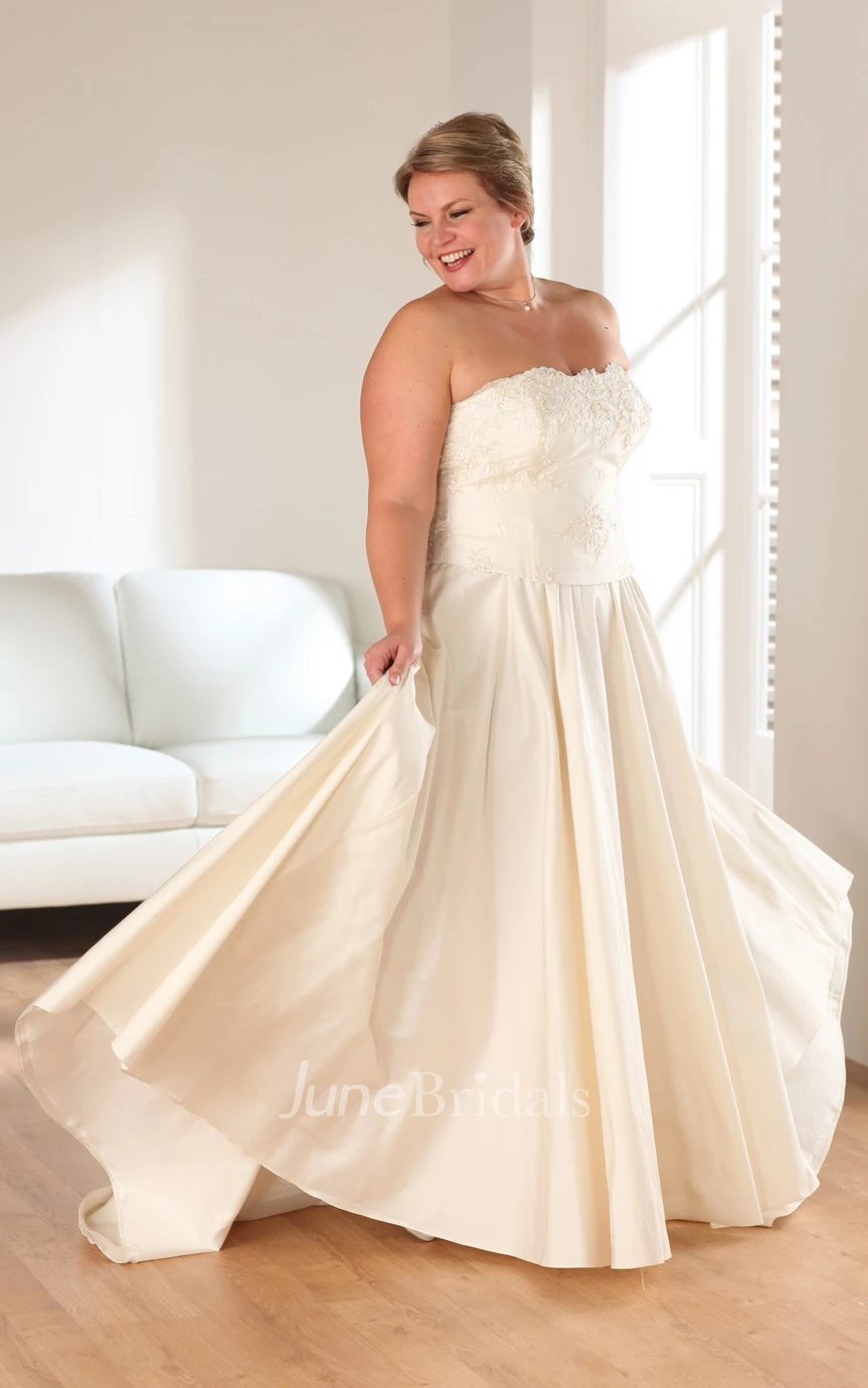 A-Line Long Strapless 3-4-Sleeve Satin Brush Train Appliques Dress