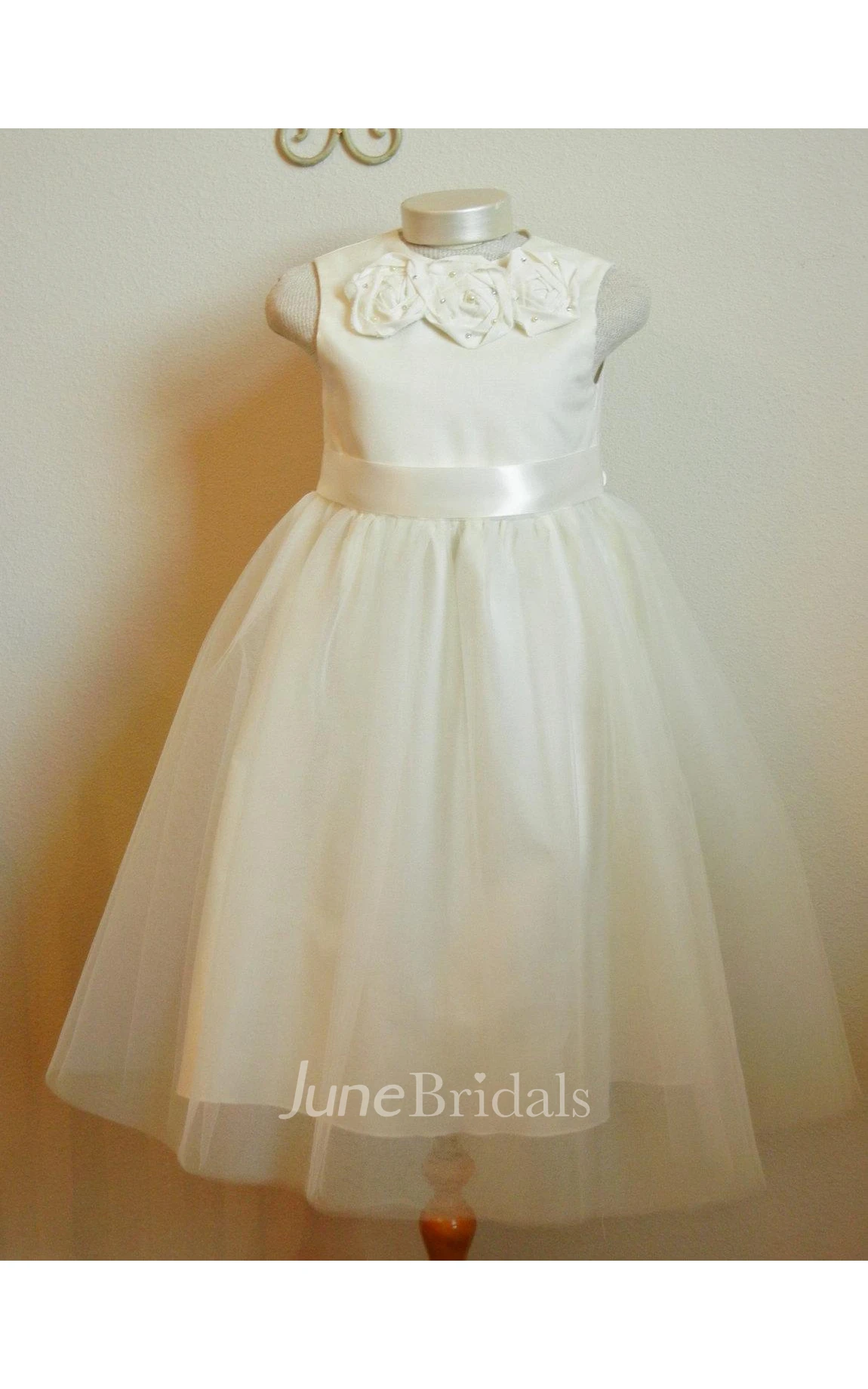 Shabby Chic Sleeveless Flower Jewel Neck Girl Dress With Tulle Overlay Skirt