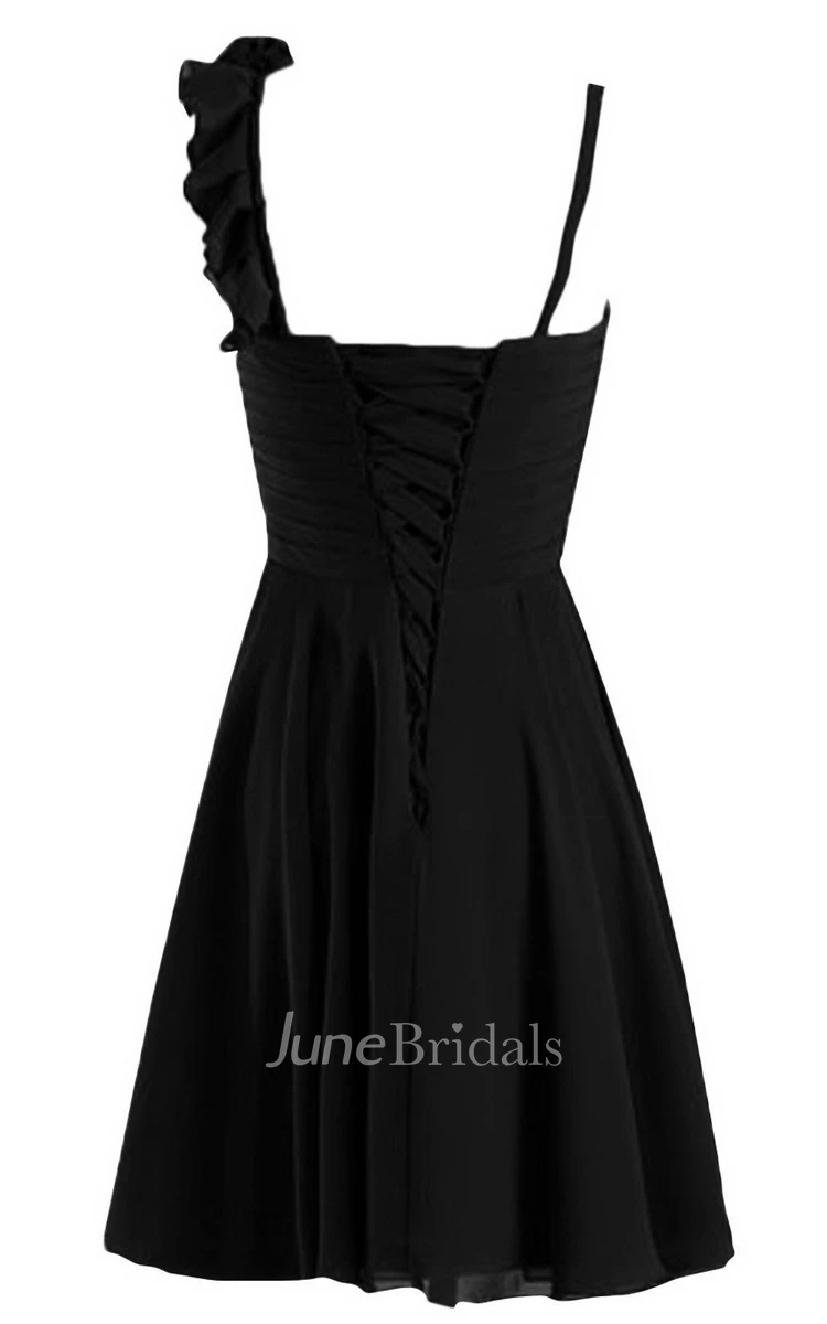 Spaghetti Straps Basque Waist Wedding Dress With 3D-Flower