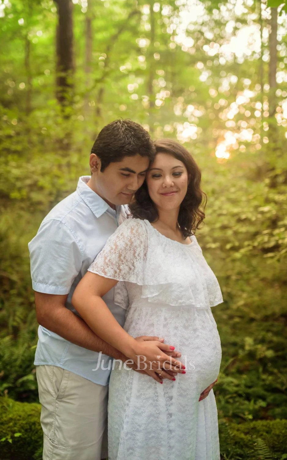 Vintage A Line White Lace Maternity Gown With Flutter Top