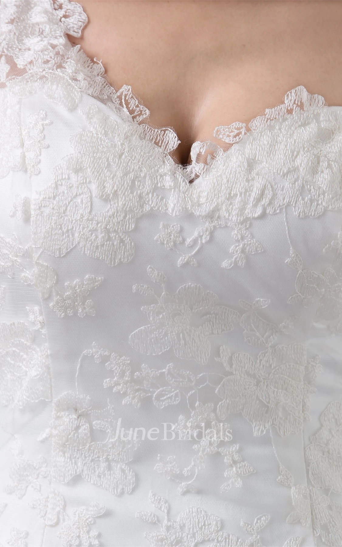 One-Shoulder Lace Mermaid Dress with Ruffled Design