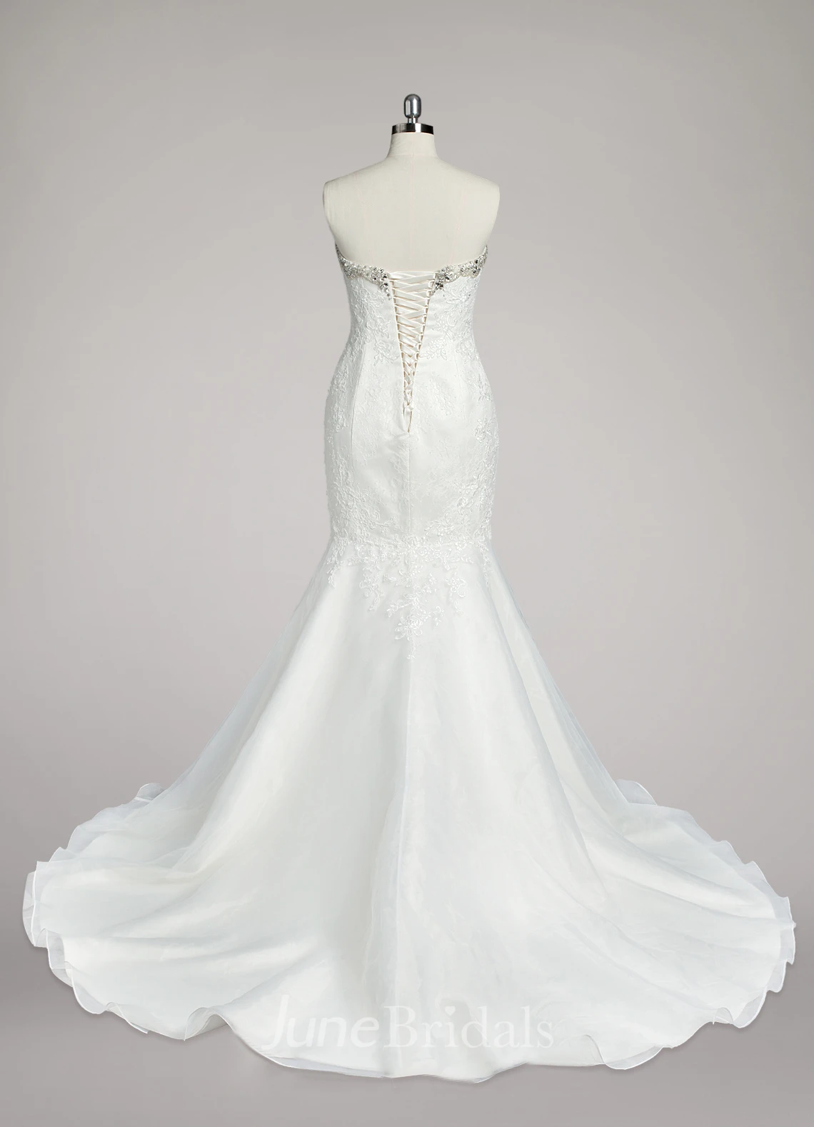 Sweetheart Mermaid Lace and Organza Wedding Dress With Beading