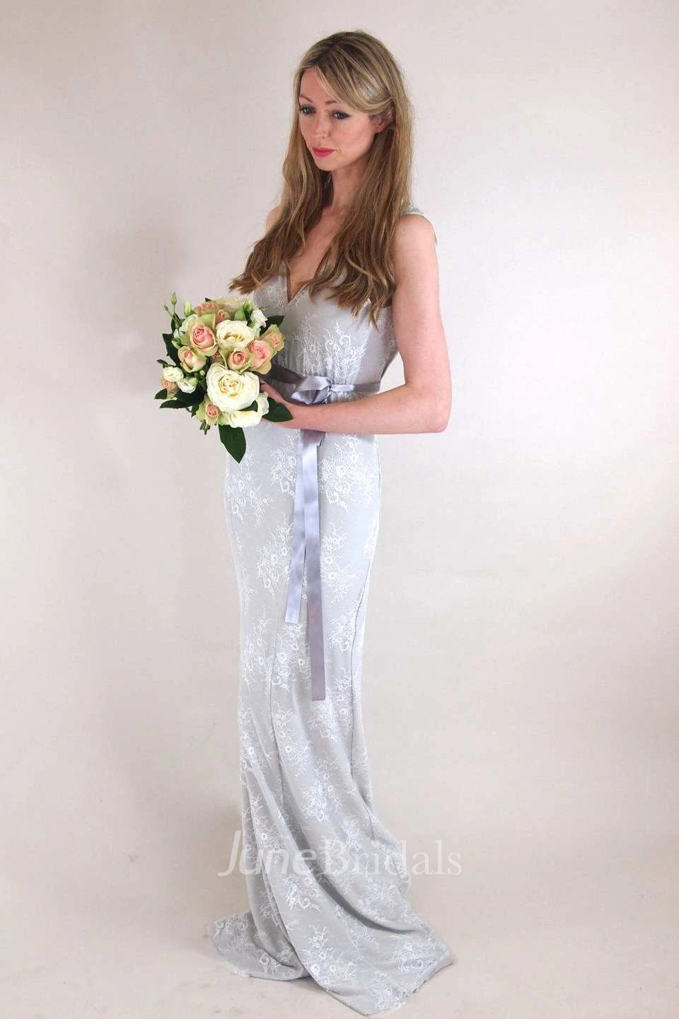 Sheath Plunged Sleeveless Empire Lace Dress With Bow