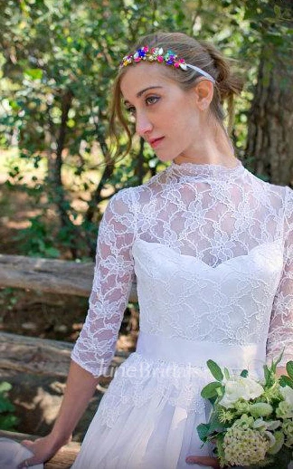 Bohemian Long Wedding White Bridal Lace Ciffon Wedding Gown With Sleeves