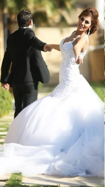 Delicate V-neck Mermaid Tulle Wedding Dress Long Train