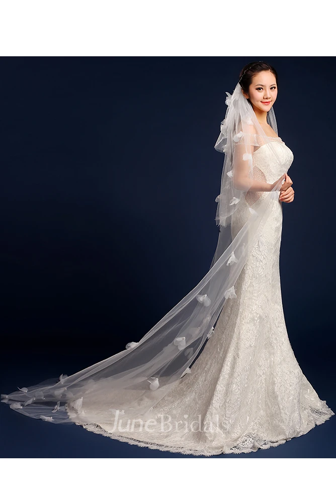 Ethereal Cathedral Wedding Veil with Exquisite Flowers