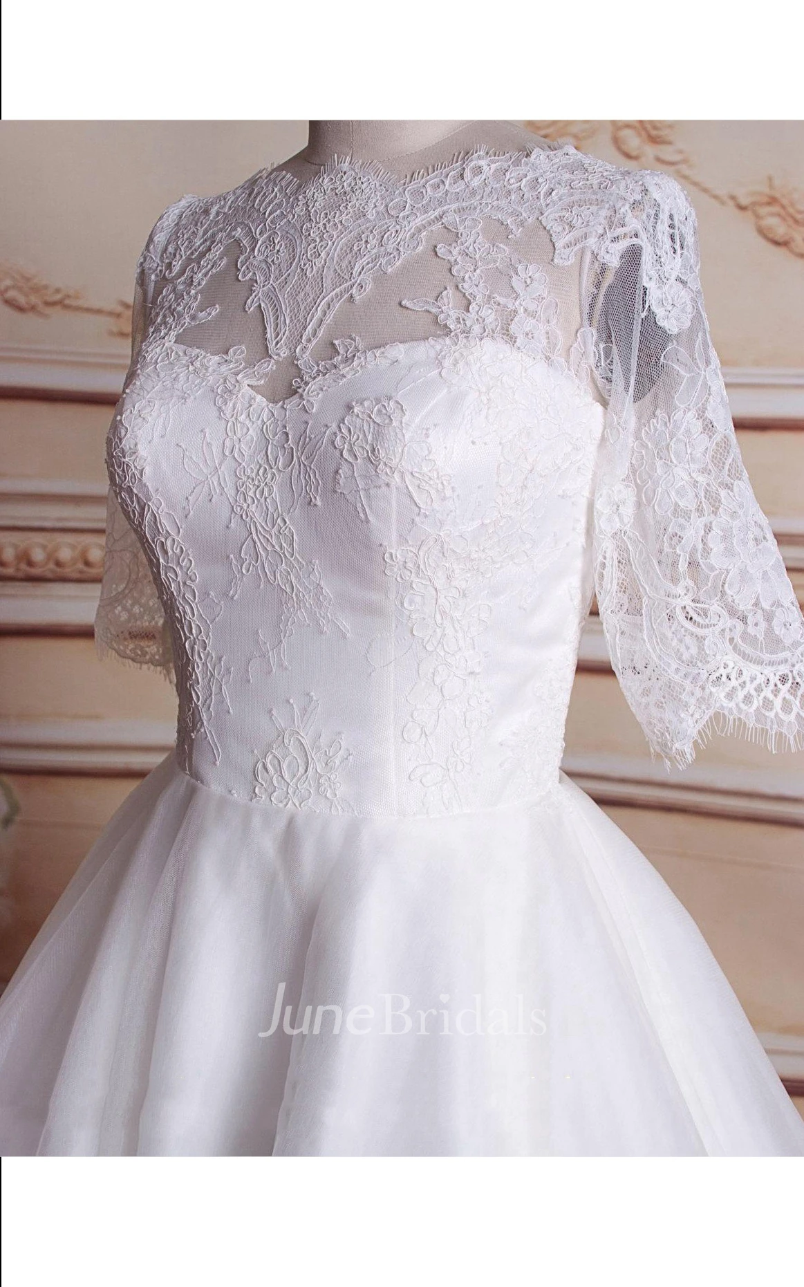 Tea-Length 3-4 Sleeve Tulle Lace Satin Weddig Dress
