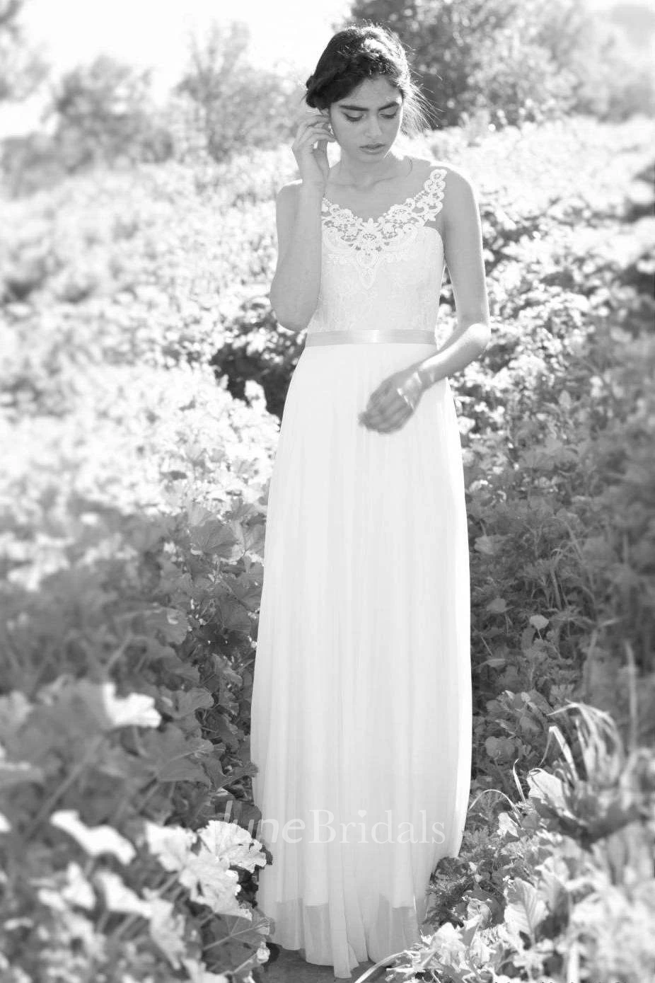 V-Neck Sleeveless Chiffon Backless Wedding Dress With Lace Top