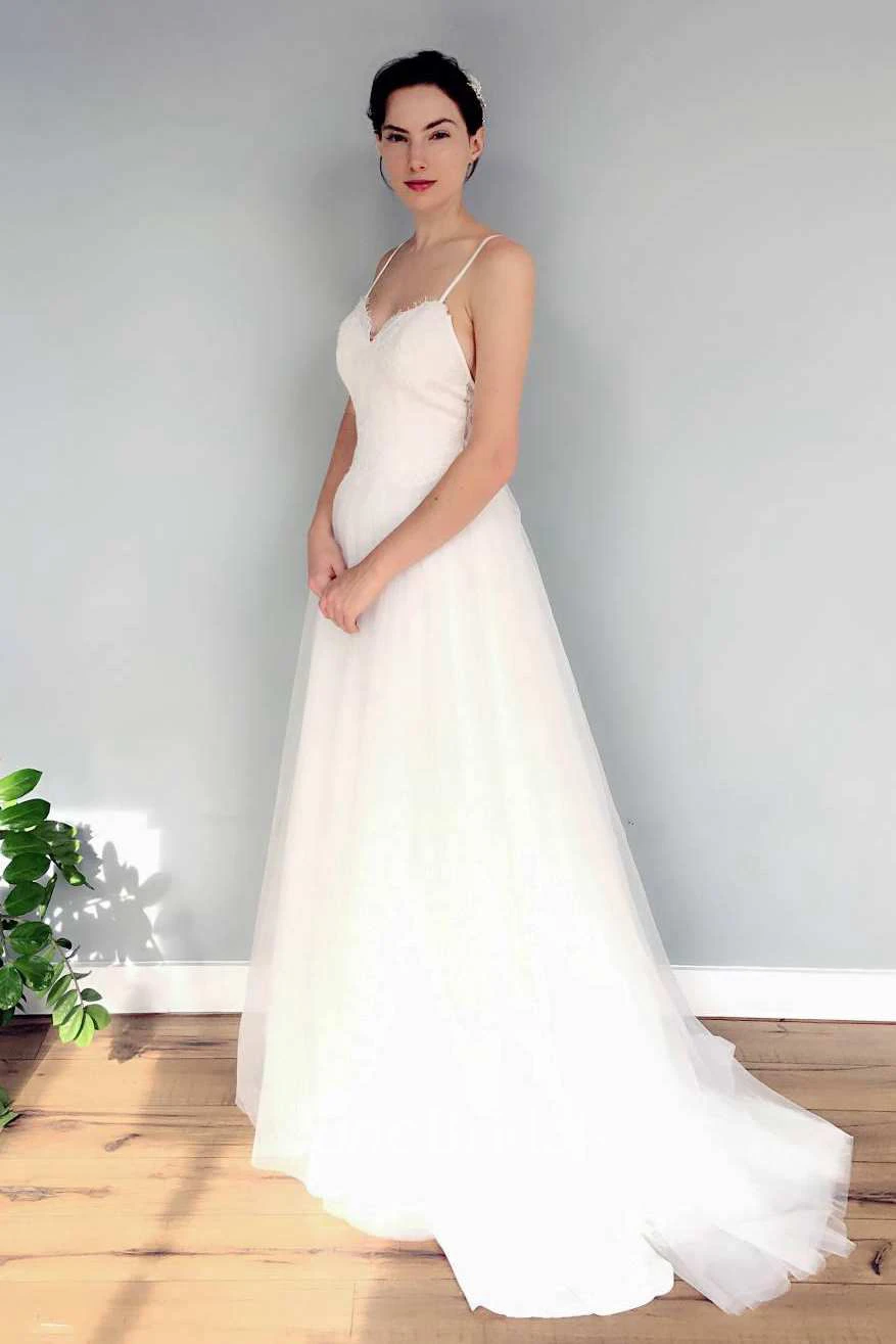 Spaghetti Sleeveless A-Line Tulle Chiffon Backless Wedding Dress With Sweep Train