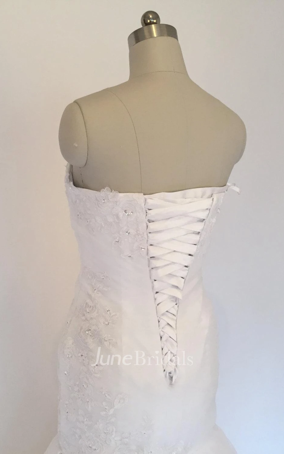 Sweetheart Tulle Mermaid Wedding Dress With Appliques