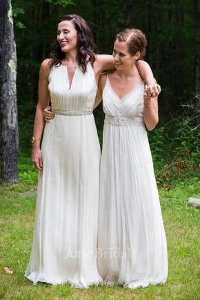 Sexy Chiffon Halter Sleeveless Bridal Gown with Sash