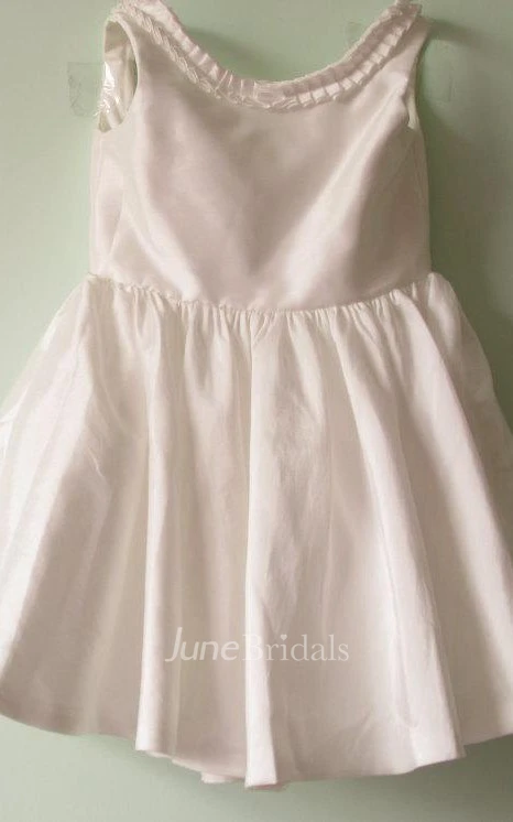 Sleeveless Pleated A-line Taffeta Dress With Backless