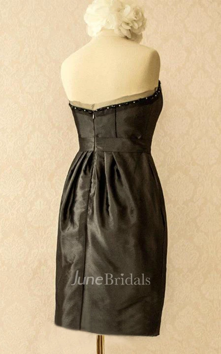 Knee-length Strapless Tulle&Satin&Taffeta Dress With Beading
