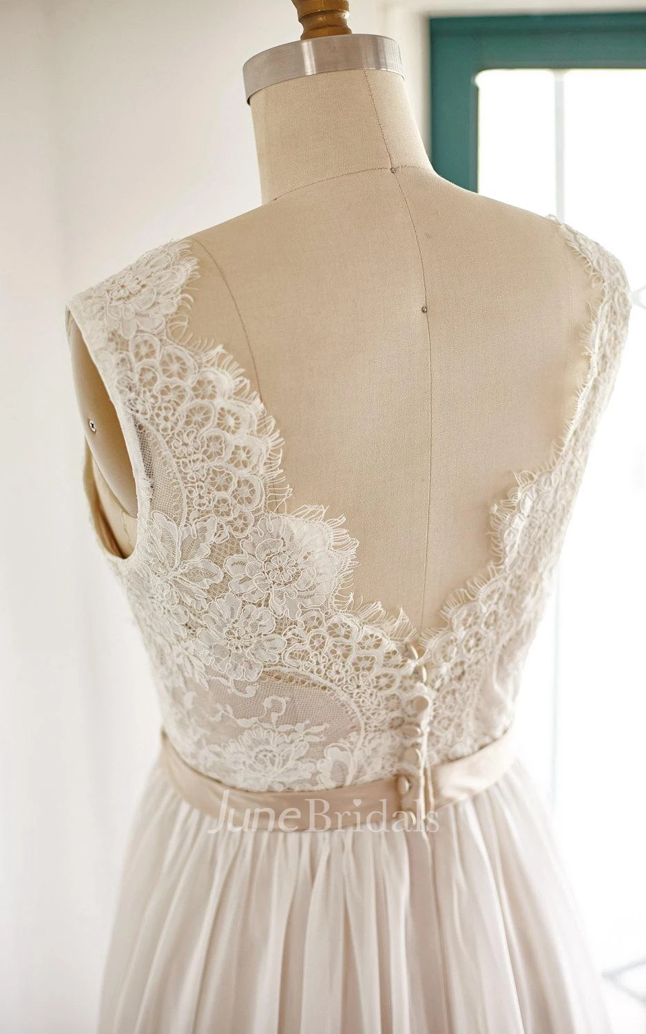 V-neck Sleeveless Chiffon Wedding Dress With Top And Sweep Train