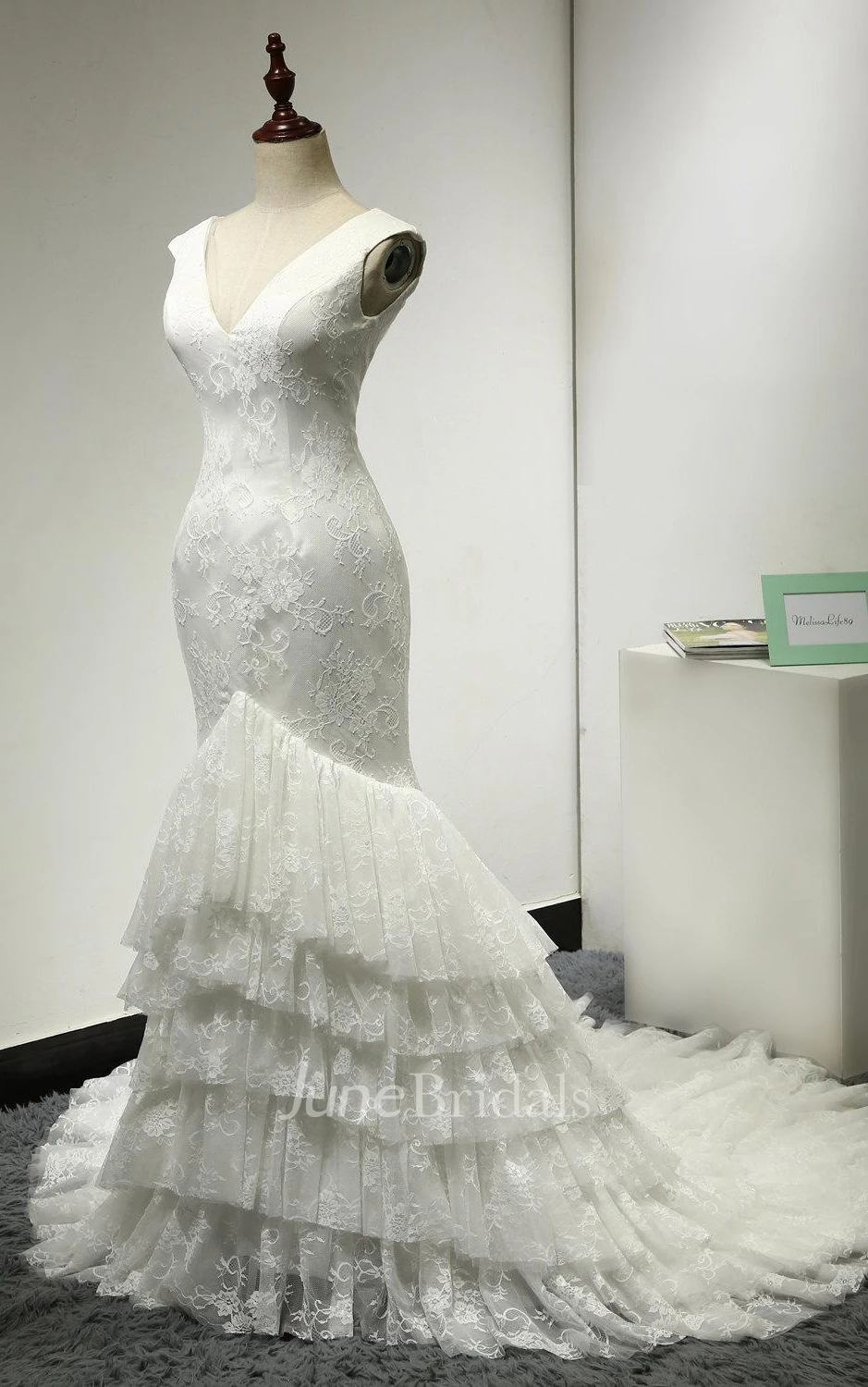 Mermaid V-Neck Cap Sleeve Backless Tulle Lace Dress With Tiers And Keyhole Back