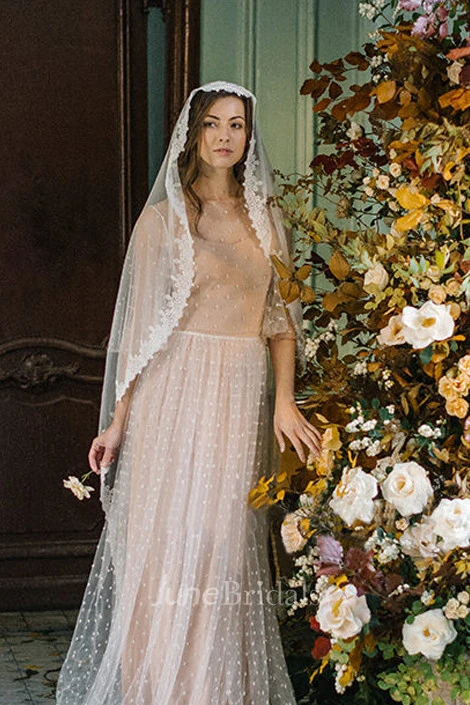 Romantic Tulle Wedding Veil with Lace Edge