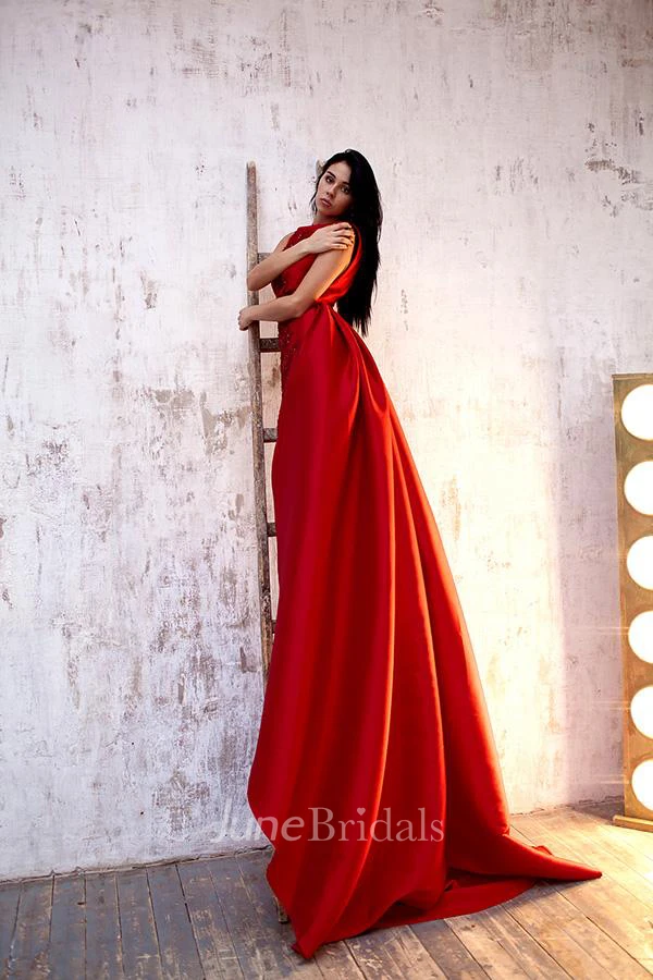 Vintage Red Sleeveless Appliques Evening Dress Long Train