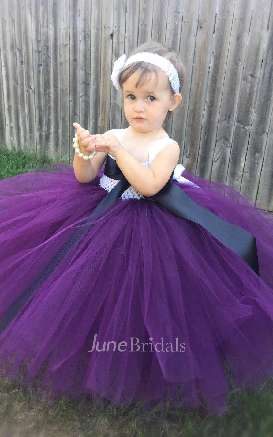 Sleeveless Pleated Tulle Ball Gown With Flower&Sash Ribbon