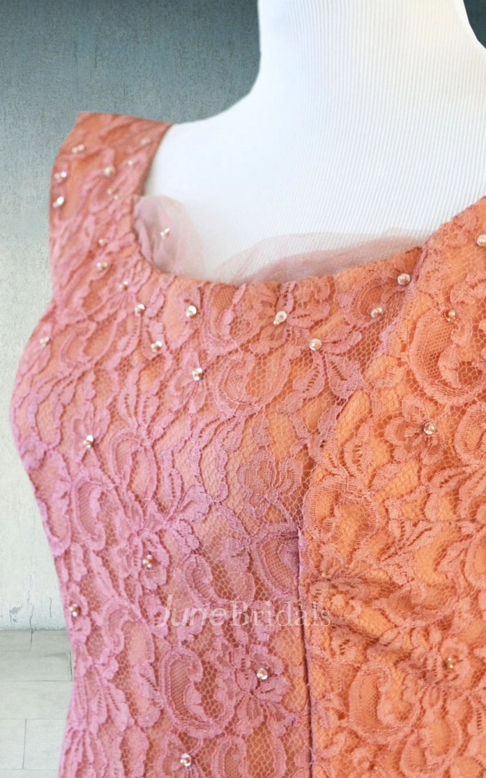 Vintage Sleeveless Jewel Neck Ball Gown With Appliques