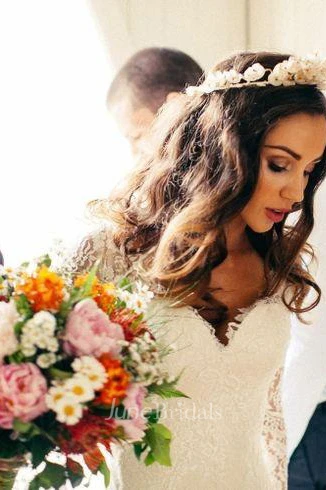 Romantic Bohemian Long Sleeves Sexy Deep V Neck Backless Lace Wedding Dress