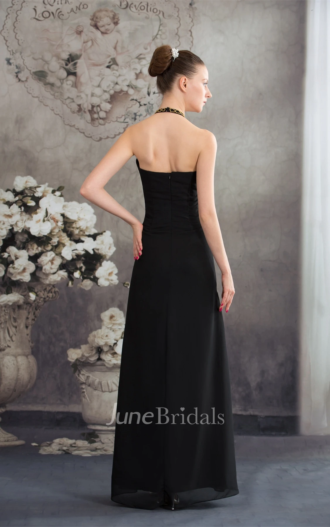 Sexy Sleeveless Deep-V-Neck Ruched A-Line Dress with Zipper Back