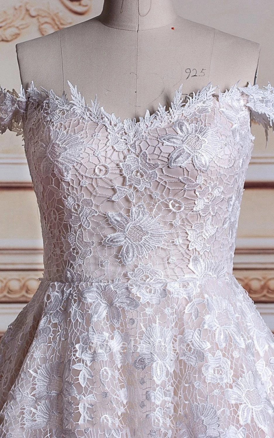 Tea-Length Off-The-Shoulder Tulle Lace Satin Weddig Dress