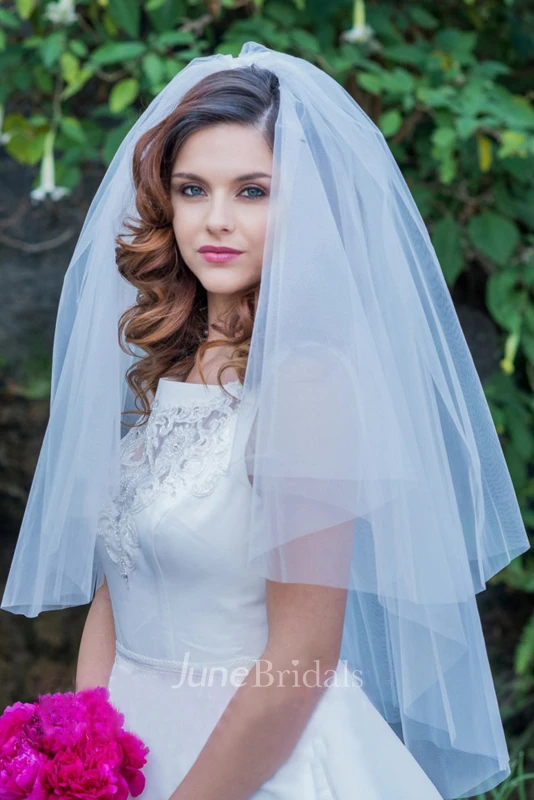 Simple Fluffy Short Double Layer Wedding Veil