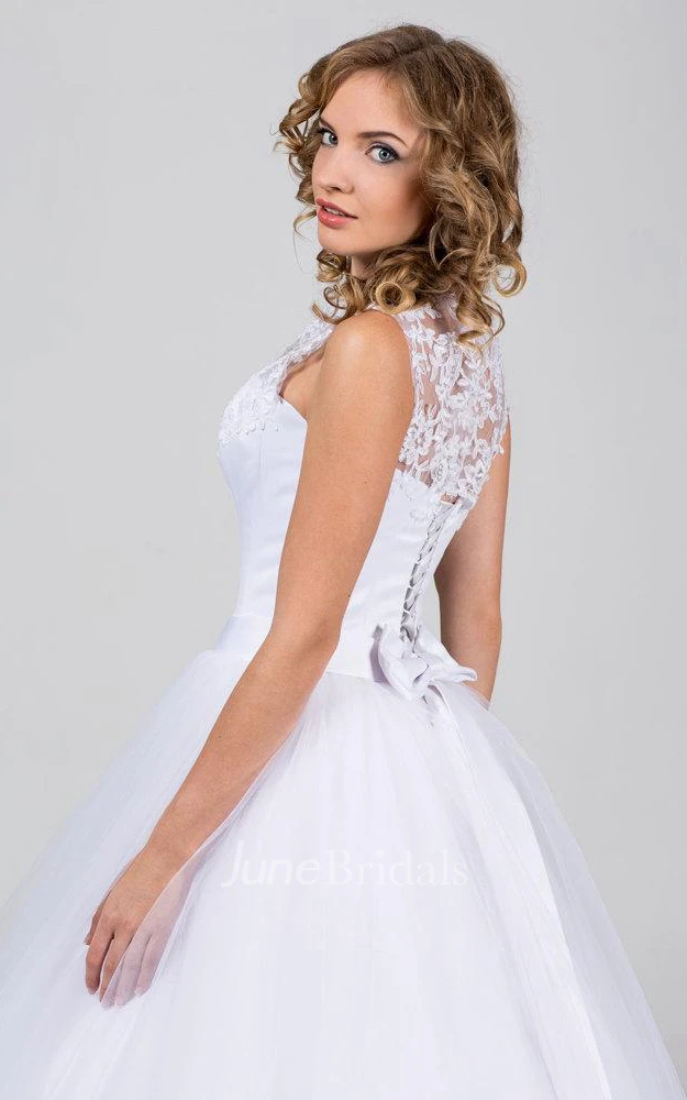 High Neck Sleeveless Tulle Ball Gown With Lace Appliques