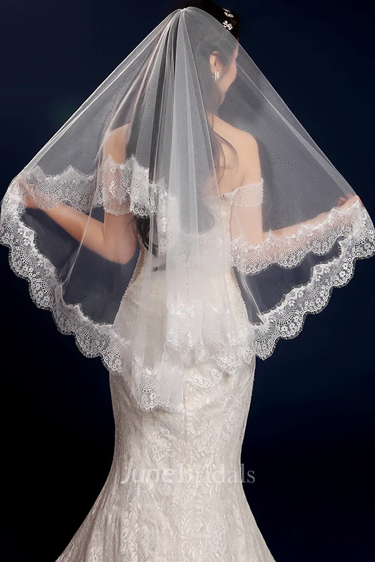Fingertip Tulle Wedding Veil with Lace Edge
