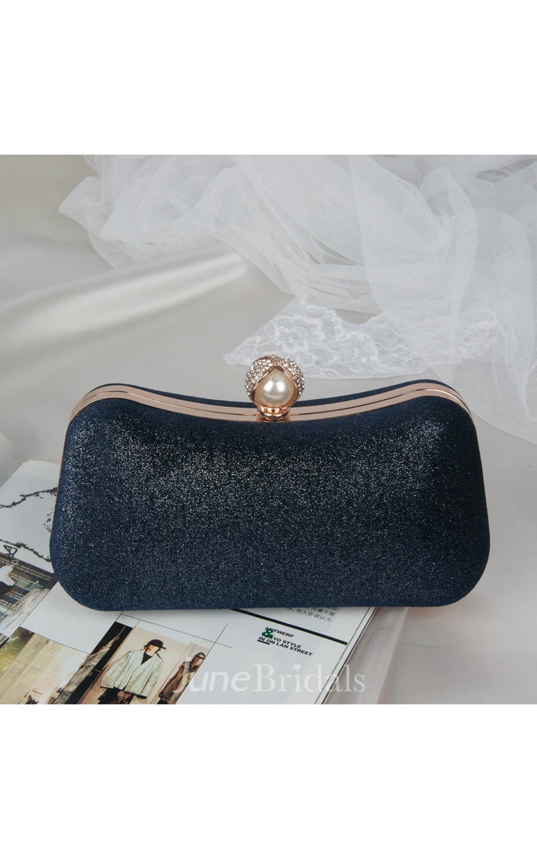 Simple Flannel Clutch