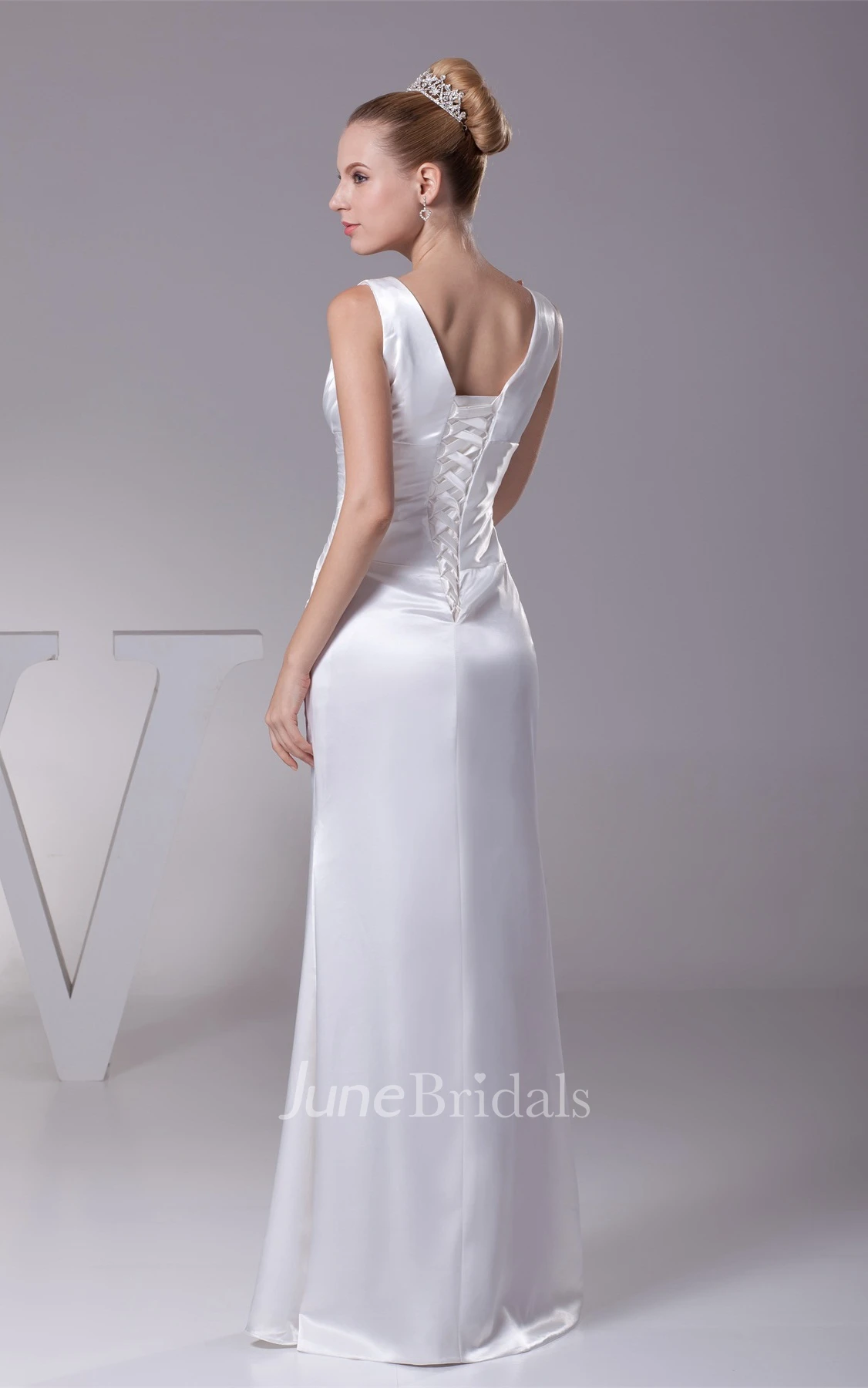 Plunged Central-Ruched Sheath Dress with Ribbon and Corset Back