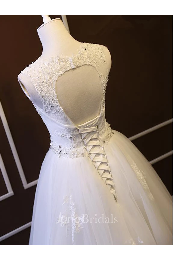 Elegant Sleeveless Lace Wedding Dress Tulle Floor Length