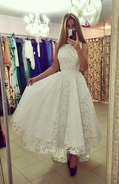 Modern Jewel Sleeveless Lace Prom Dress Sweep Train