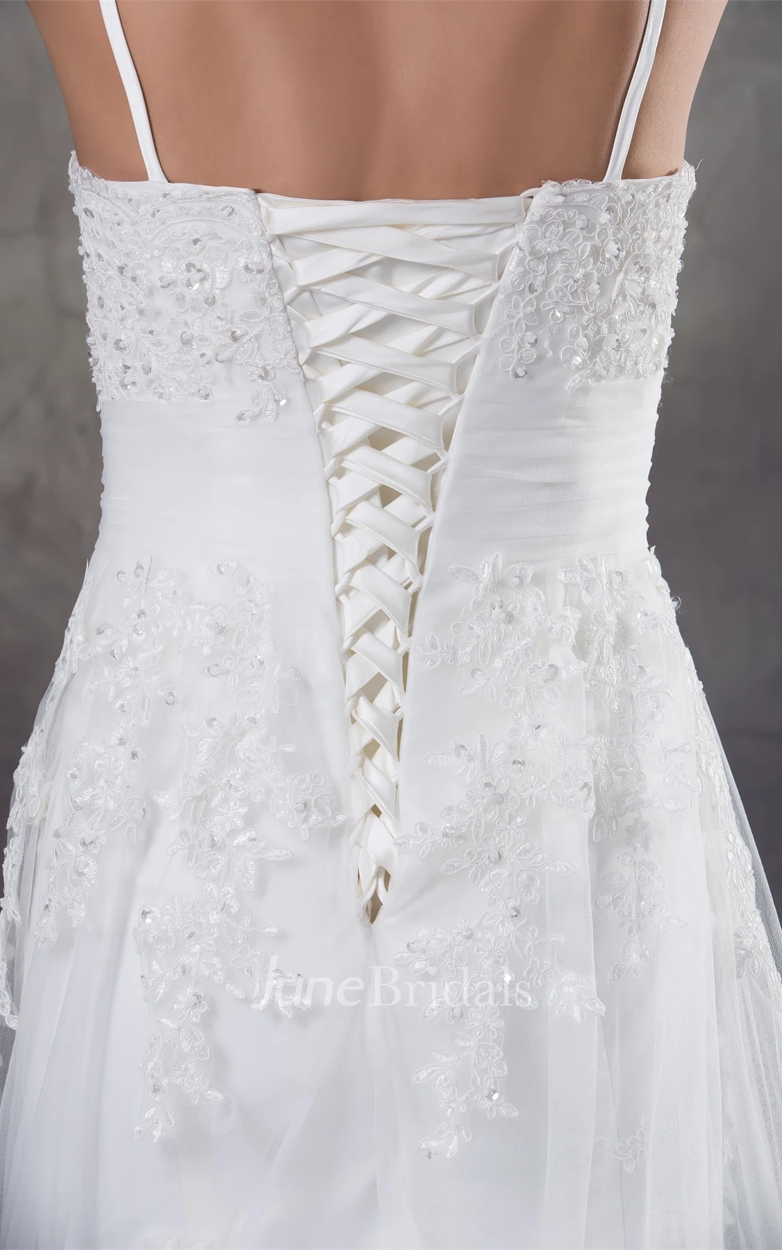 Scoop-Neckline Sleeveless A-Line Lace Gown with Appliques Cinched Waistband