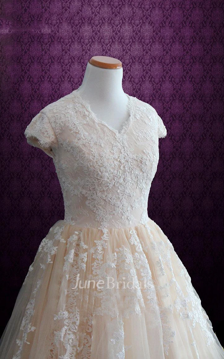 Ball Gown Cap Sleeve Tulle Lace Satin Weddig Dress