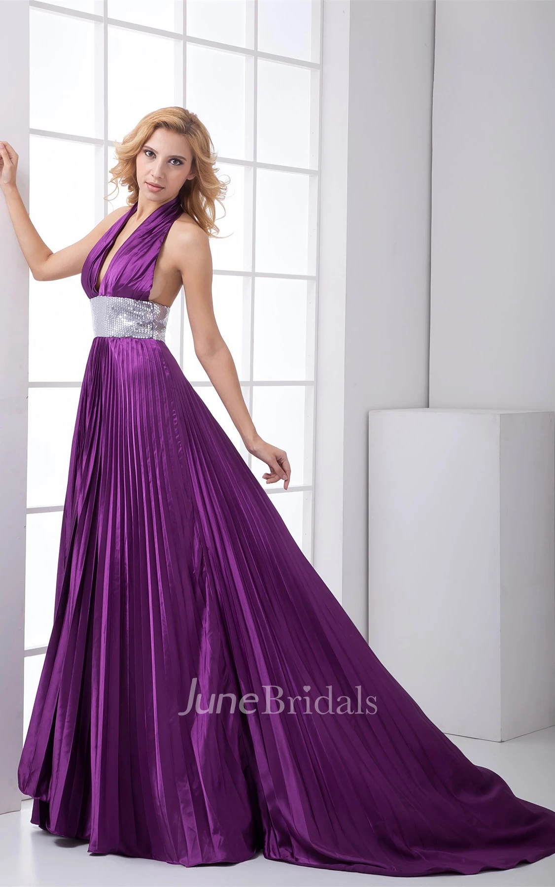 plunged sleeveless floor-length pleated dress with sequined waist