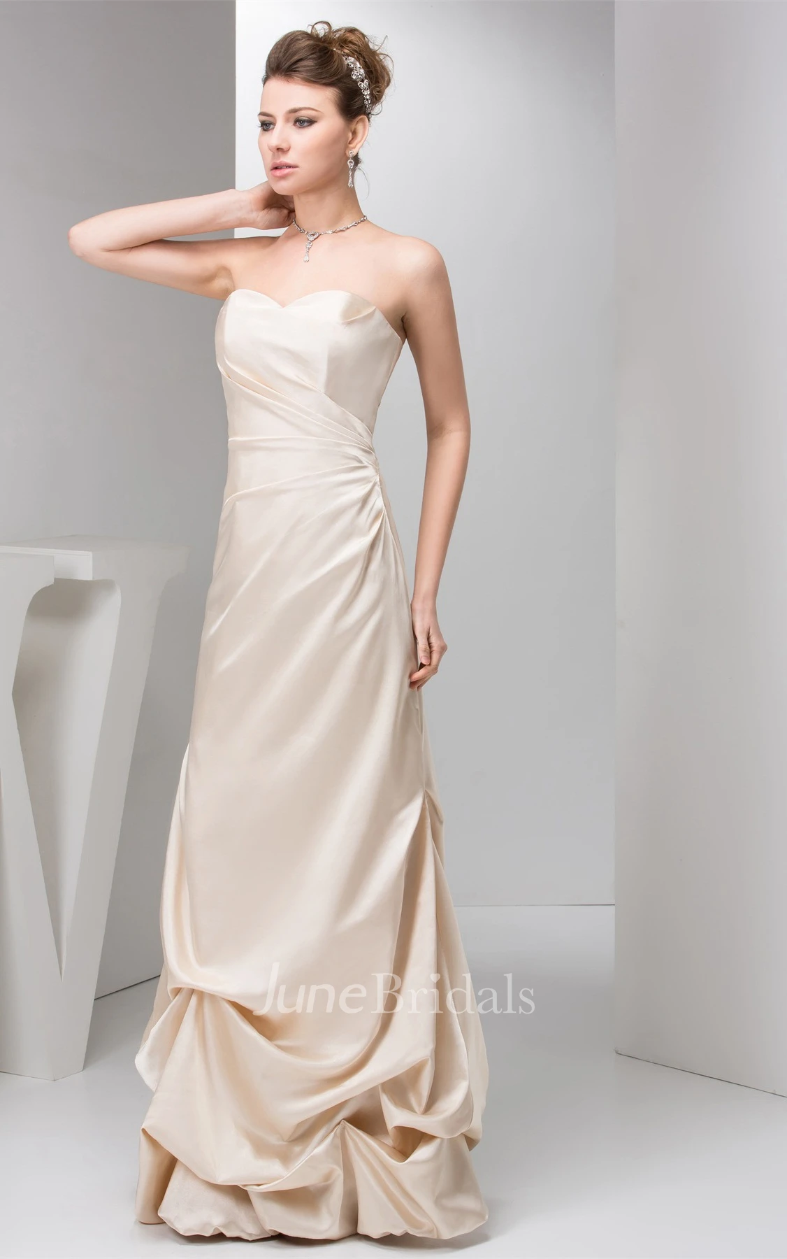 Sweetheart Side-Ruched A-Line Dress with Pick Up