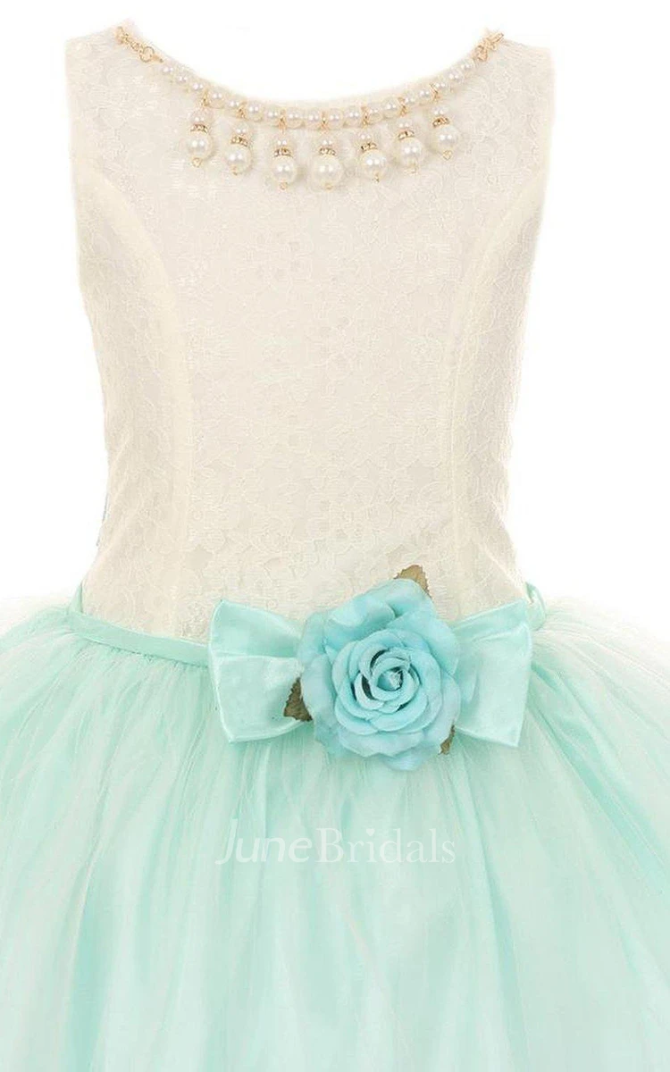 Sleeveless Dropped Dress With Flower and Pearls