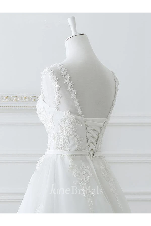 Elegant Sleeveless Lace A-Line Wedding Dresses Tulle Floor Length