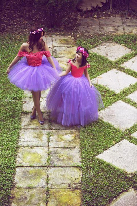 Newest Off-the-shoulder Tulle Mother and Daughter Dress With Lace
