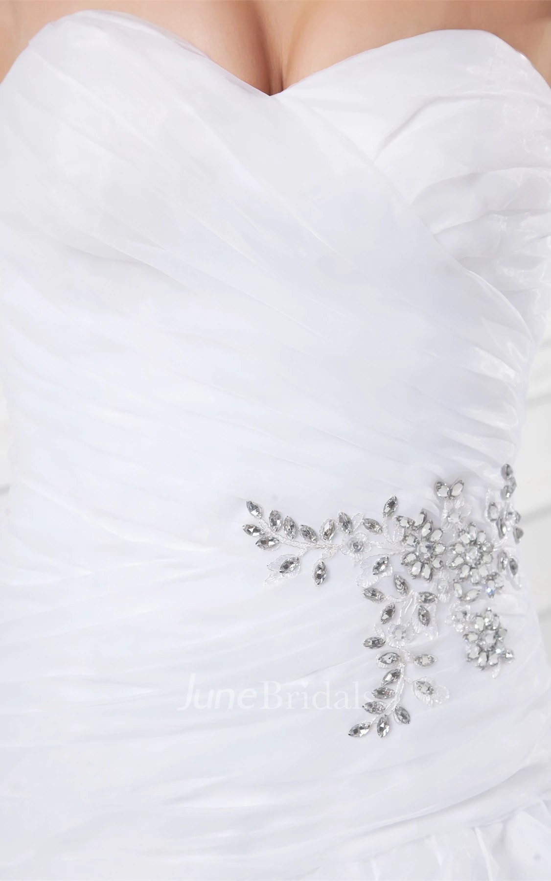 sweetheart ruched criss-cross dress with strass and ruffles