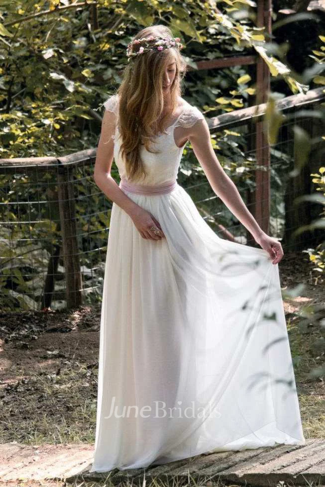 Sleeveless Pleated Long Dress With Appliques And Bow