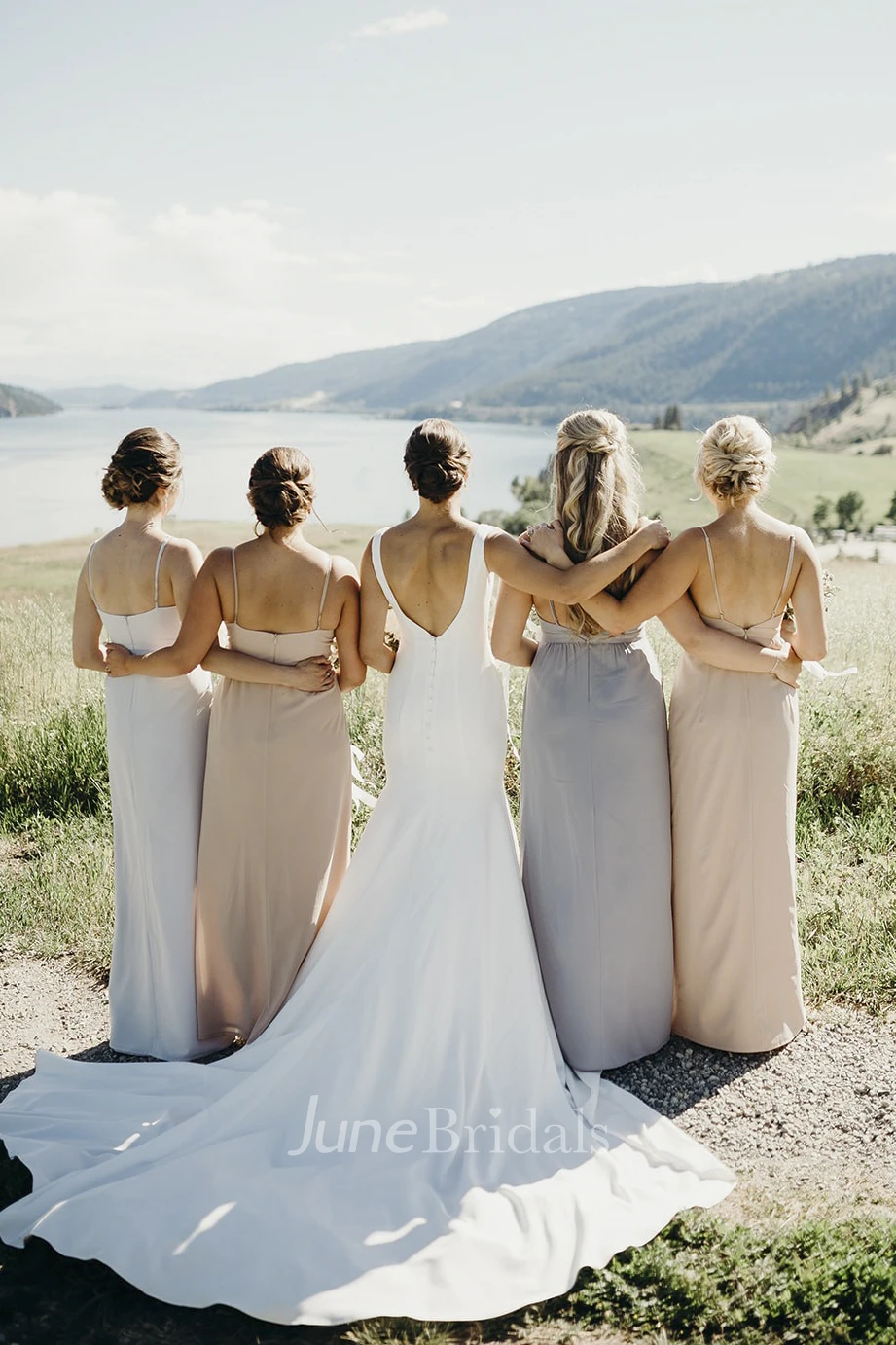 Mermaid Stunning Sleeveless V-neck Bridal Gown With Open Back