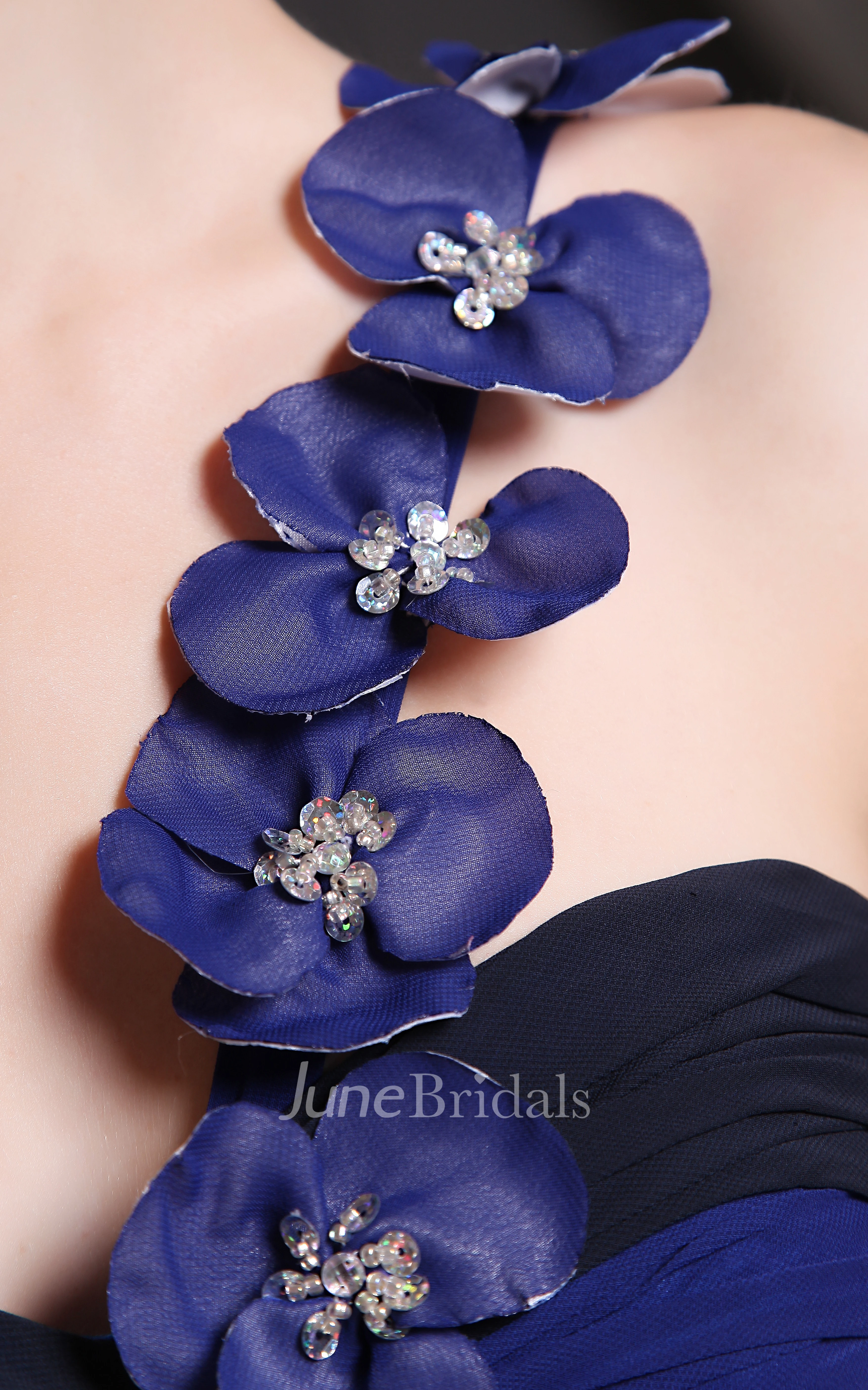 Mute-Color Sleeveless Chiffon Long Dress With Criss-Cross Ruching