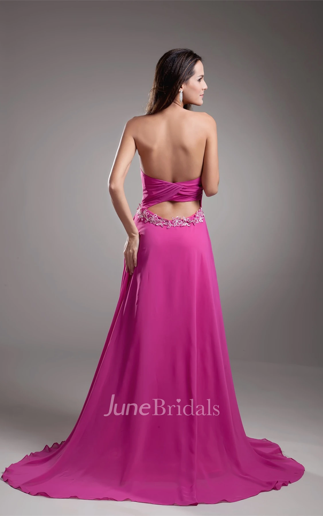 sweetheart front-split maxi chiffon dress with ruching backless design
