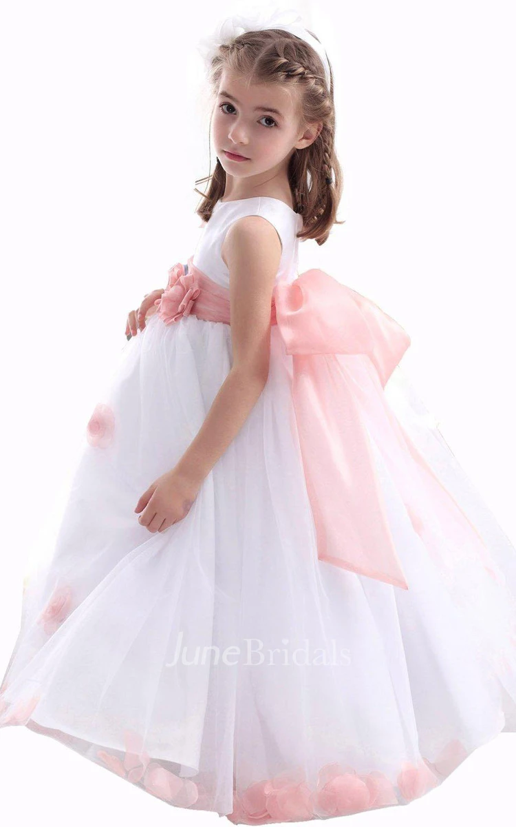 Sleeveless A-line Dress With Flowers and Illusion